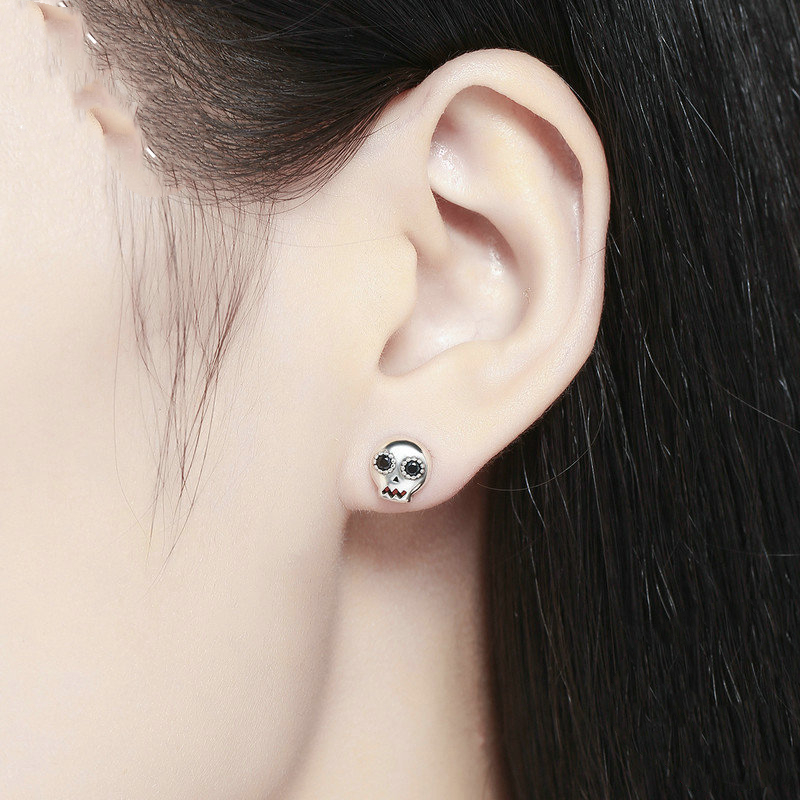 Sterling Silver Inlaid Black Zircon Earrings