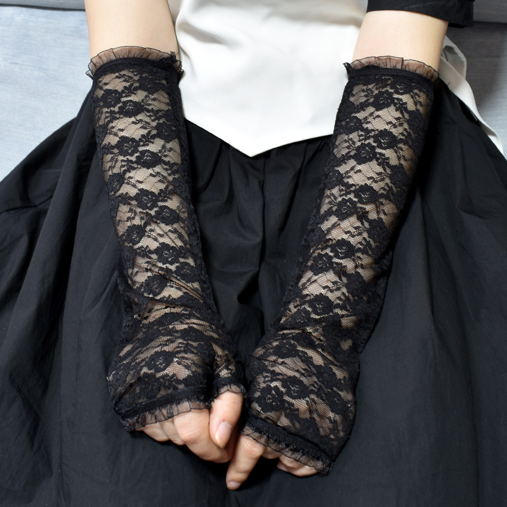 Lace black