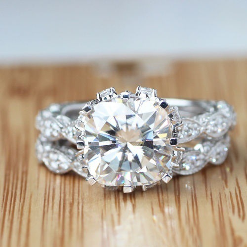 Title 7, Flash Drill Round Engagement Set Ring Ladies Ri...