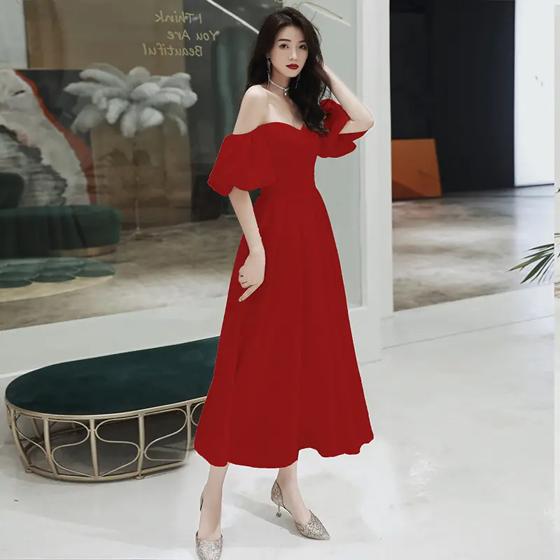 Women's Fashionable Temperament Solid Colour One-shoulder Dress