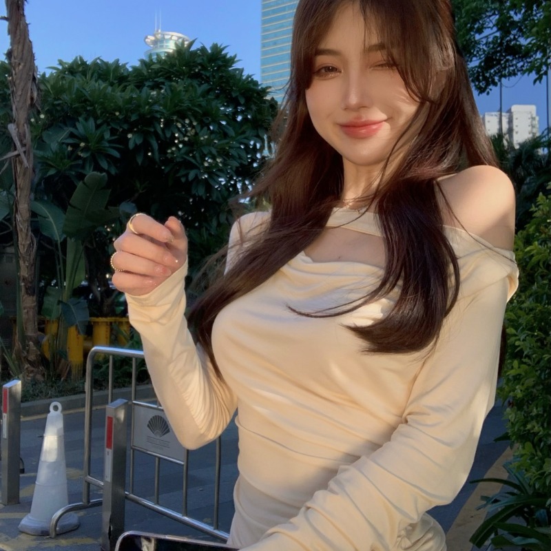 High-waisted Half-length Autumn Fungus-trimmed Pleated Skirt