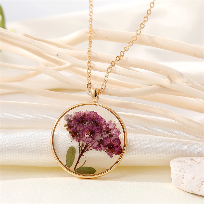 European Retro Creative Round Resin Dried Flower Necklace
