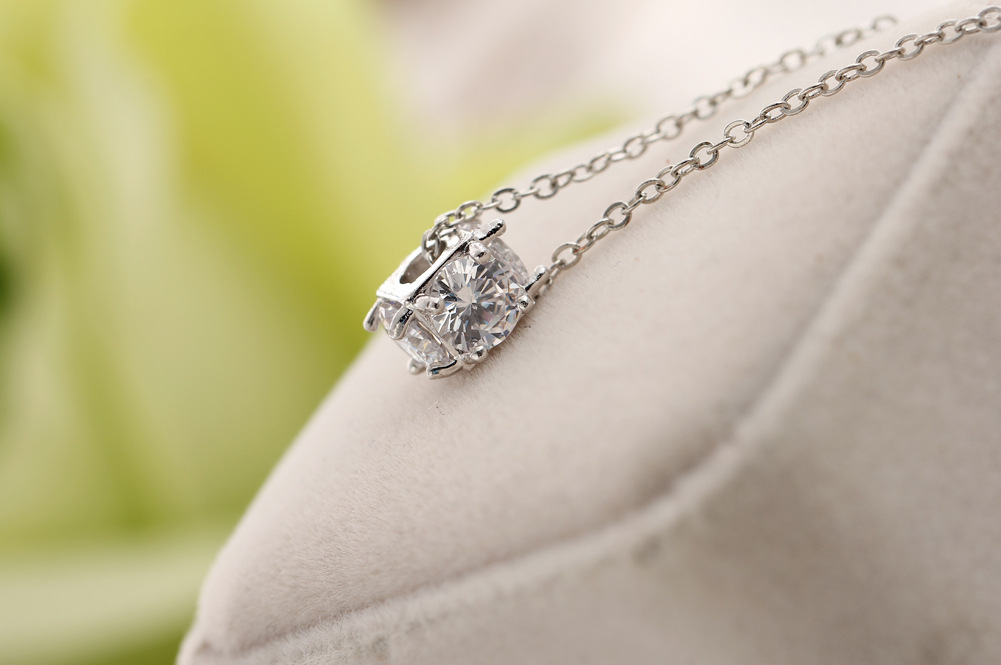 Hollow Fashion Pendant Square Necklace