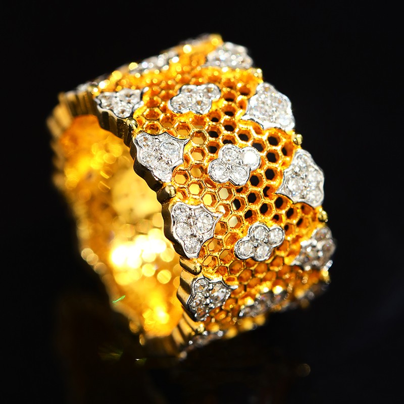 Title 1, Vintage Diamond Wide Lace Ring