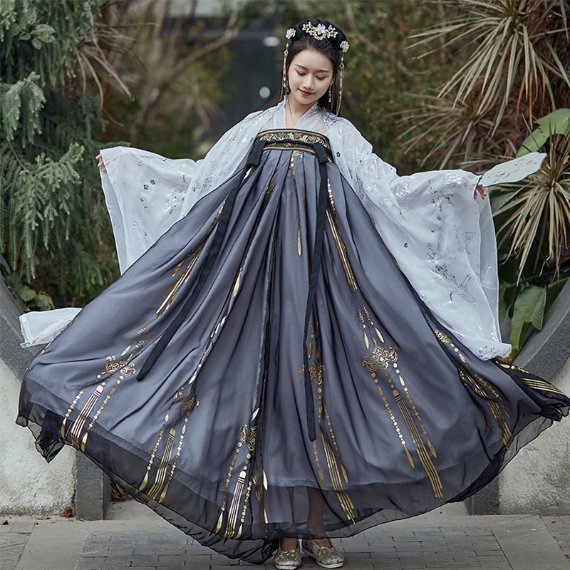 Women's Chest-length Skirt Bronzing Craft Suit