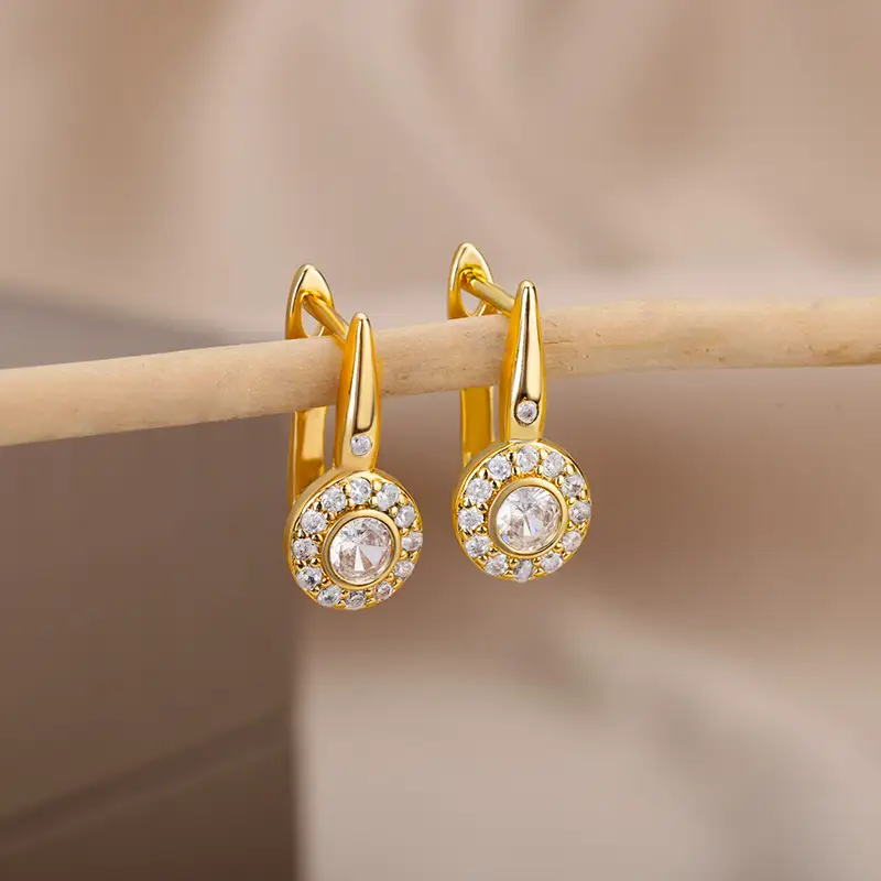 Fashion New Micro Inlaid Zircon Geometric Earrings