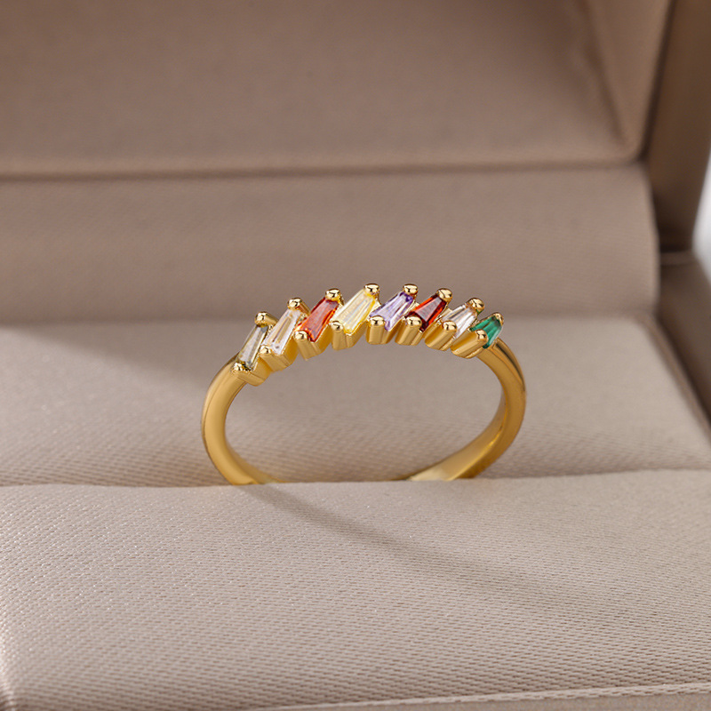 Title 9, Simple And Luxurious Colored Zircon Ring Female