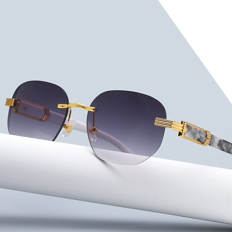 Sunglasses Trend With Marbled Wood Temples - Image 17