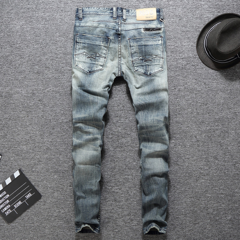 Title 3, Heren jeans met wassing, blauwe patches en elas...