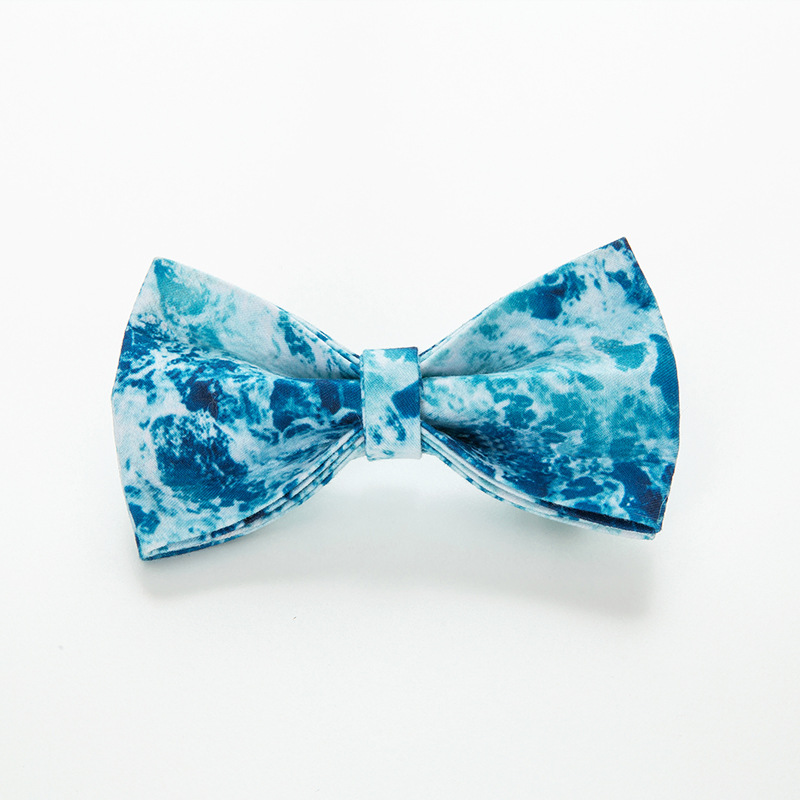 Blue bow