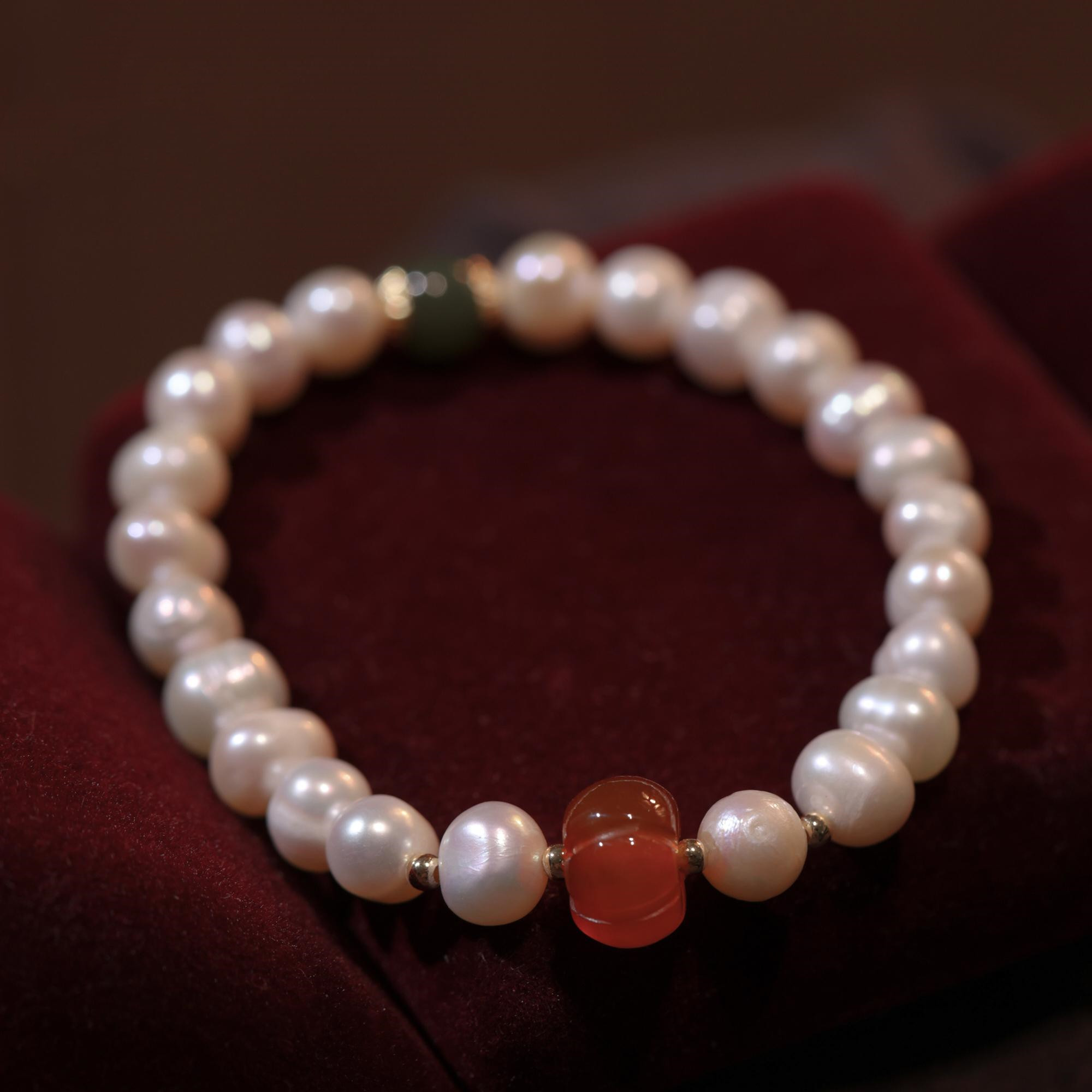 Title 5, Natural Freshwater Pearls With Pumpkin Accessor...