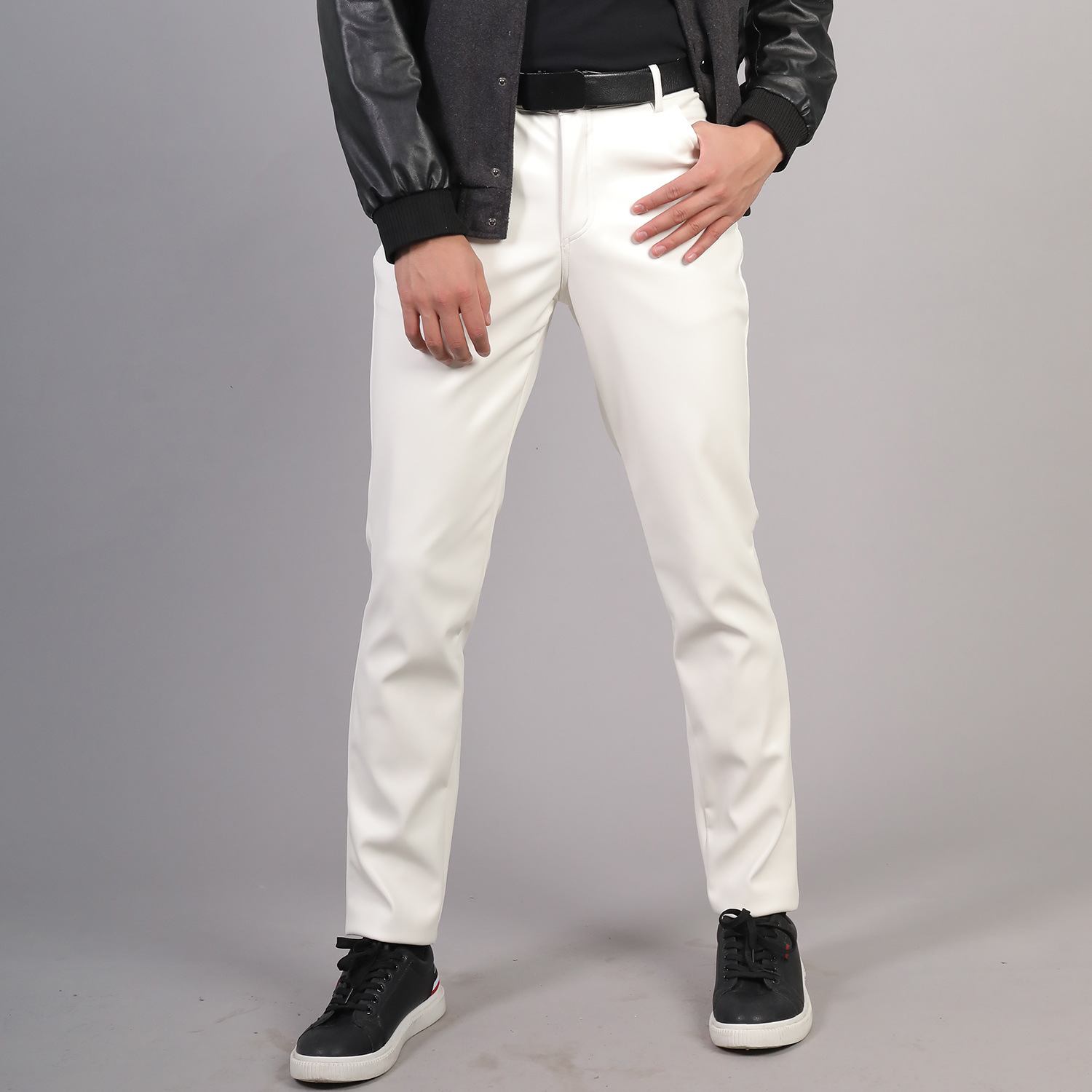 Title 5, Pantaloni slim da uomo coreani in pelle slim