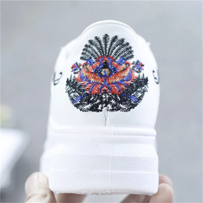 Women's Casual Hollow Mesh Breathable Shoes - White
