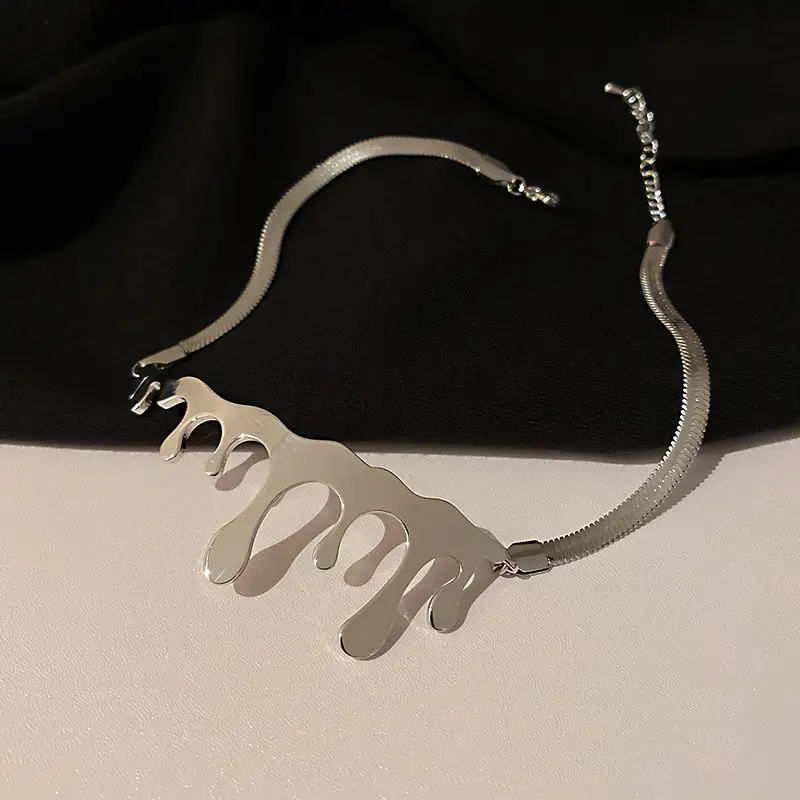 Metallic Textured Necklace Drop Shaped Necklace