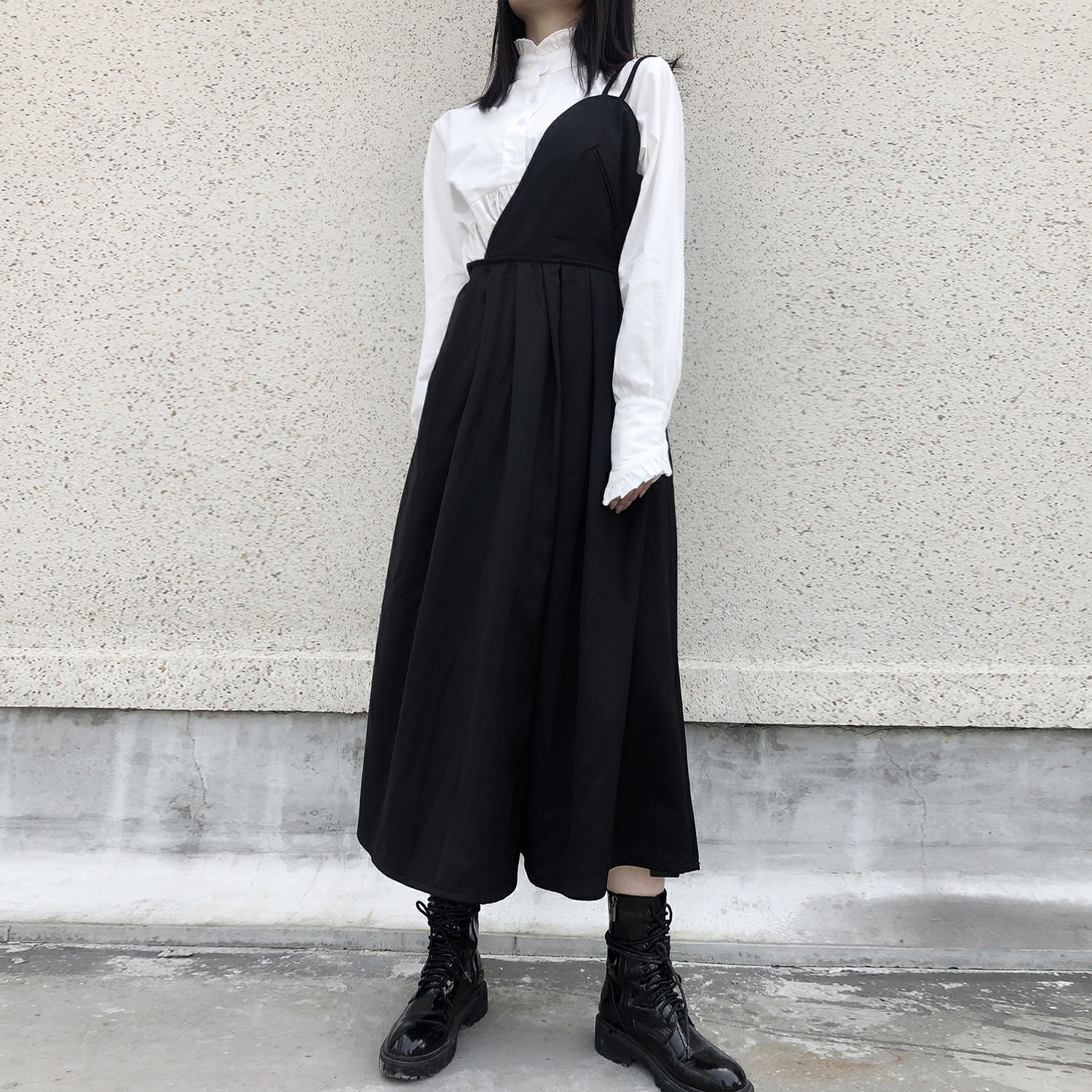 Irregular Design Feeling Half Shoulder Strap Skirt