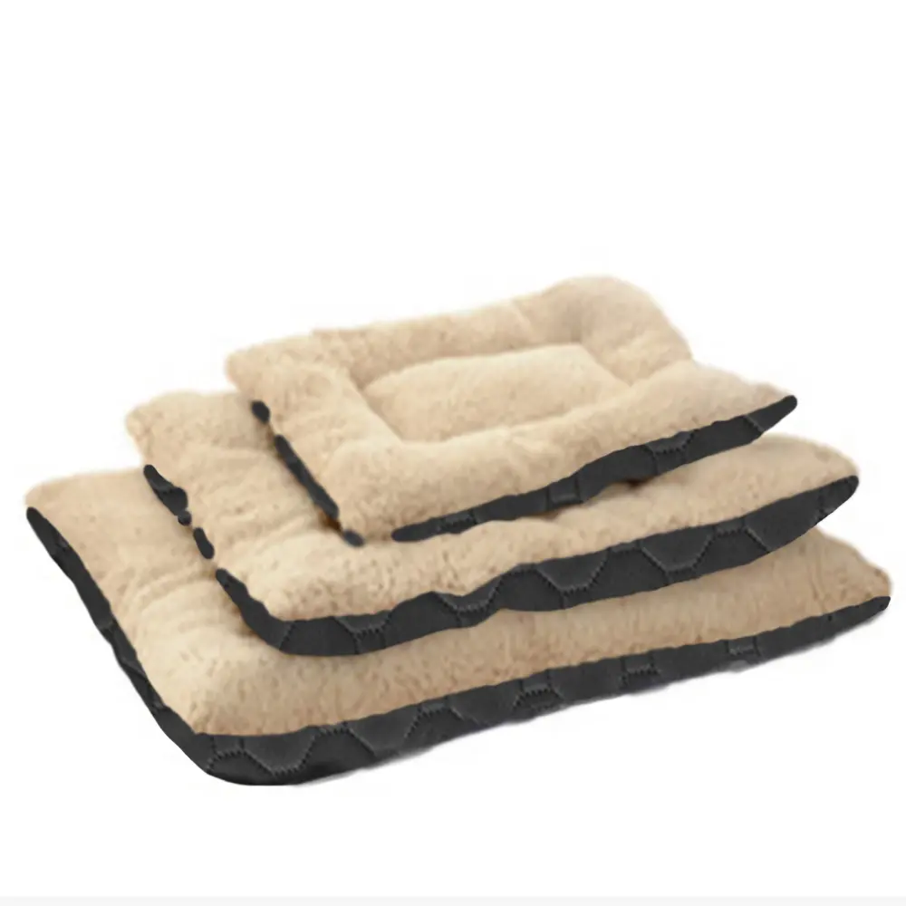 Three Layers of Pet Mats That Quickly Absorb Sweat