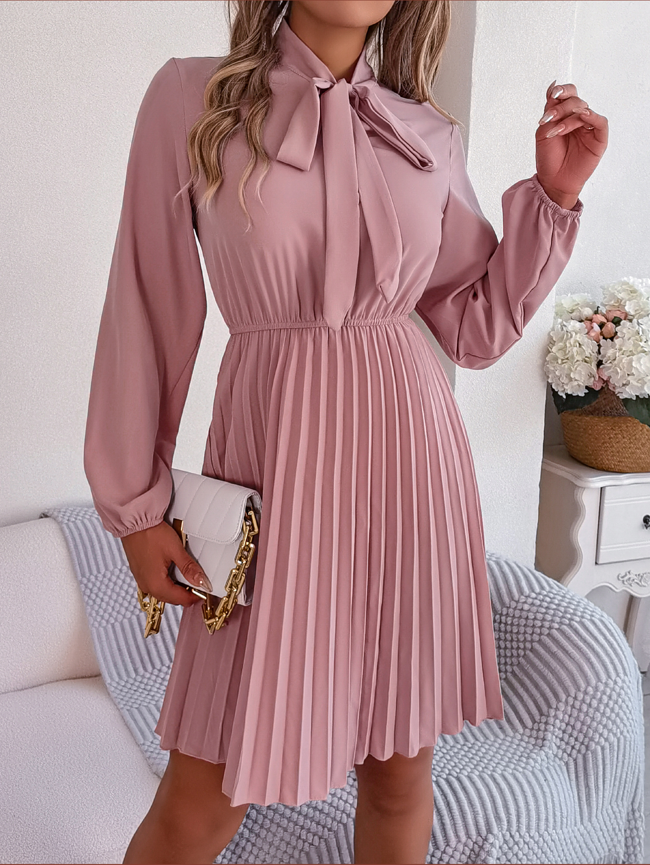 Buy Women's Clothing Online | Buy Trending Dresses for Women