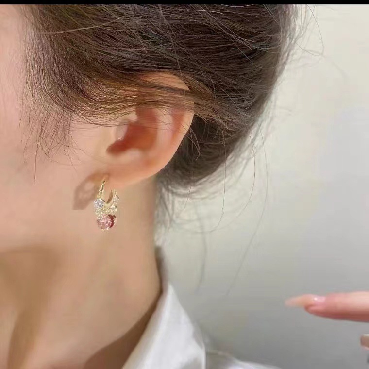 Retro Temperament Tassel Light Luxury Earrings