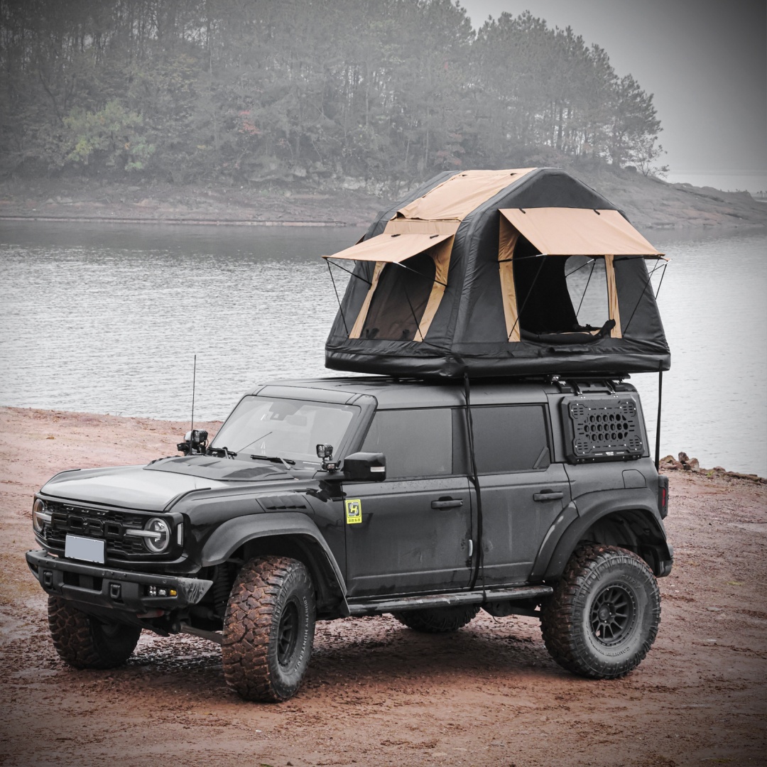 Foldable 2-3 People Amphibious Inflatable Car Roof Top Tent For Camping Outdoor Glamping Camping Tent For SUV,Truck  Without Ladder, Two-tone Style, Khaki & Black