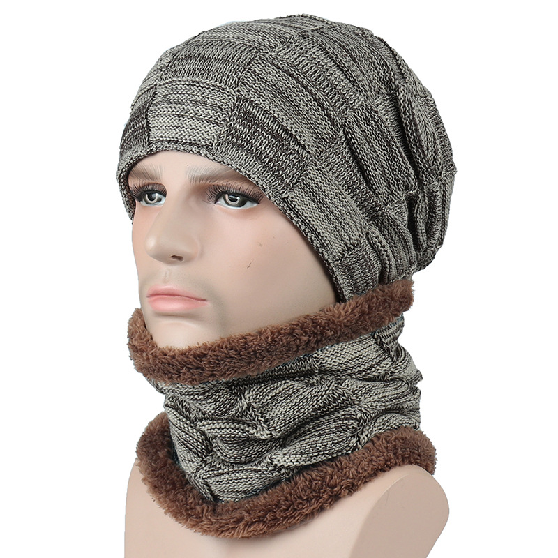 Autumn And Winter New Men's Square Plaid Fleece Beanie Hat — foto 2