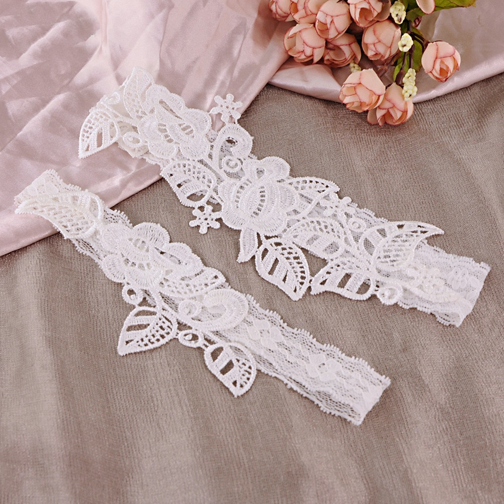 Title 1, Sexy White Lace Border Princess Style Thigh Ring