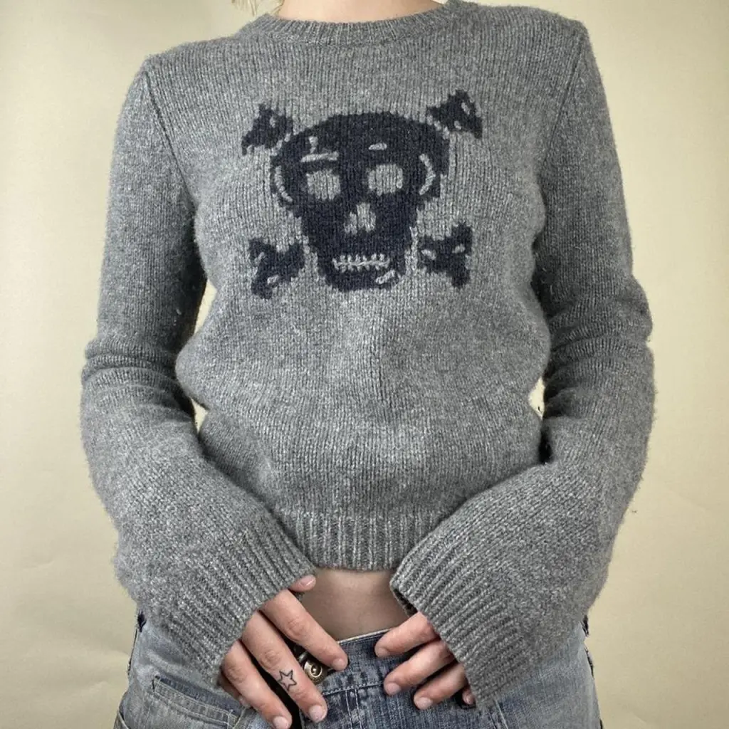 Women's New Long Sleeved Knitting Skull Fashionable Sweater - Grey