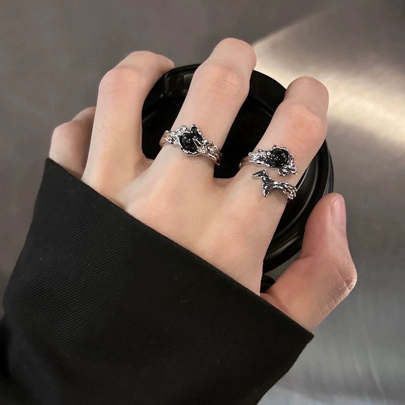Original Dark Style Thorn Ring For Women & Men, Niche Design Texture Couple Ring, Fashion Open Adjustable Ring - Image 1