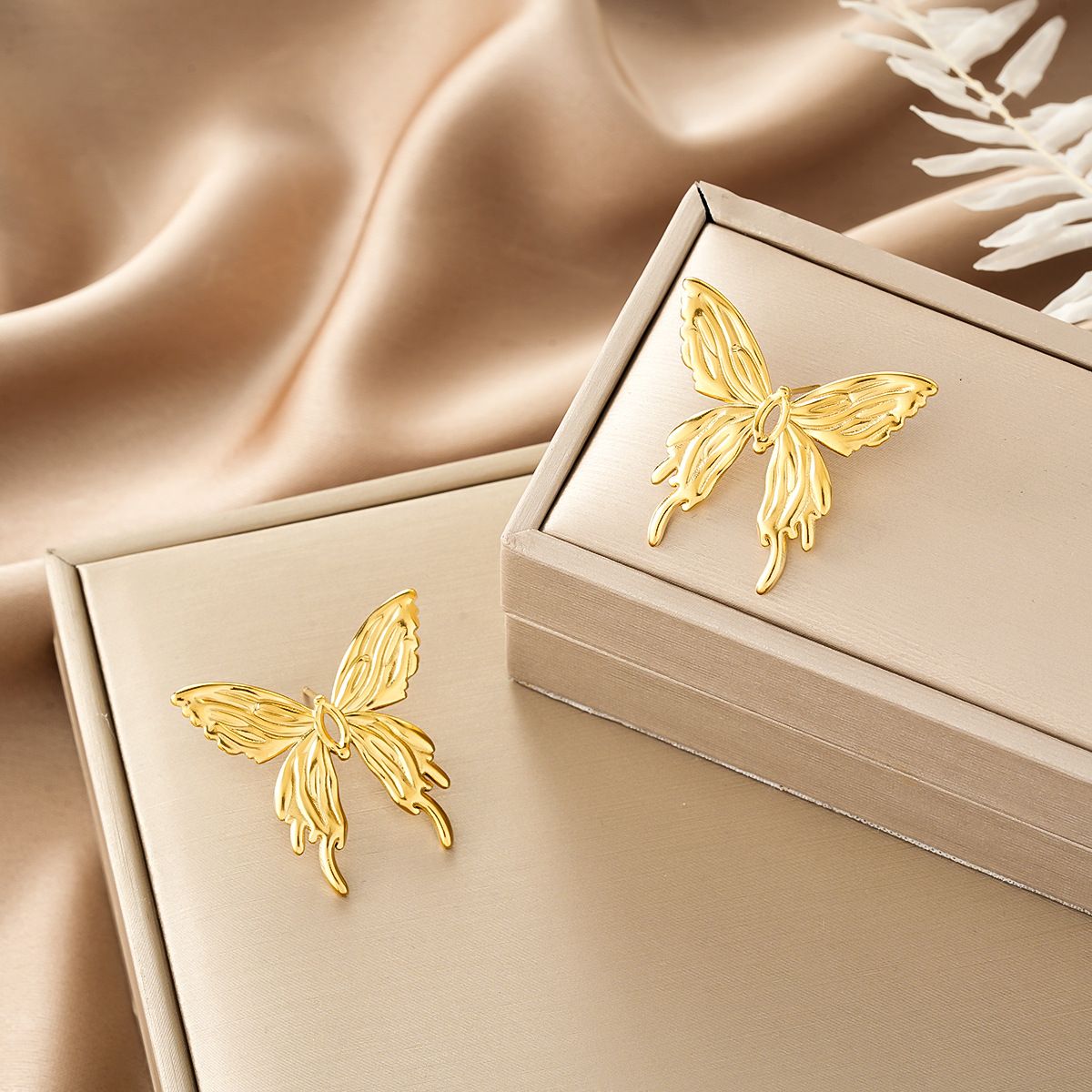 Style 39-1 Pair preview