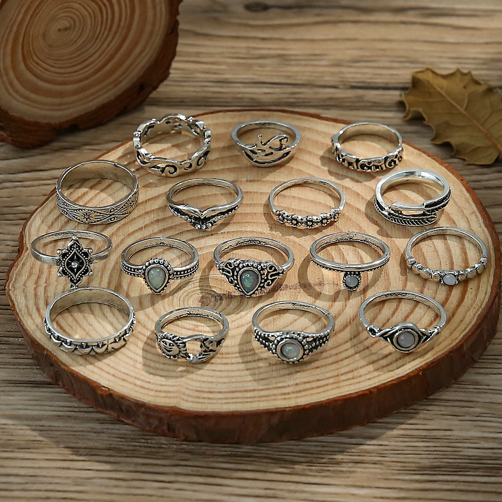 Silver Embossed Elephant Moon Wave Eyes 16-piece Ring