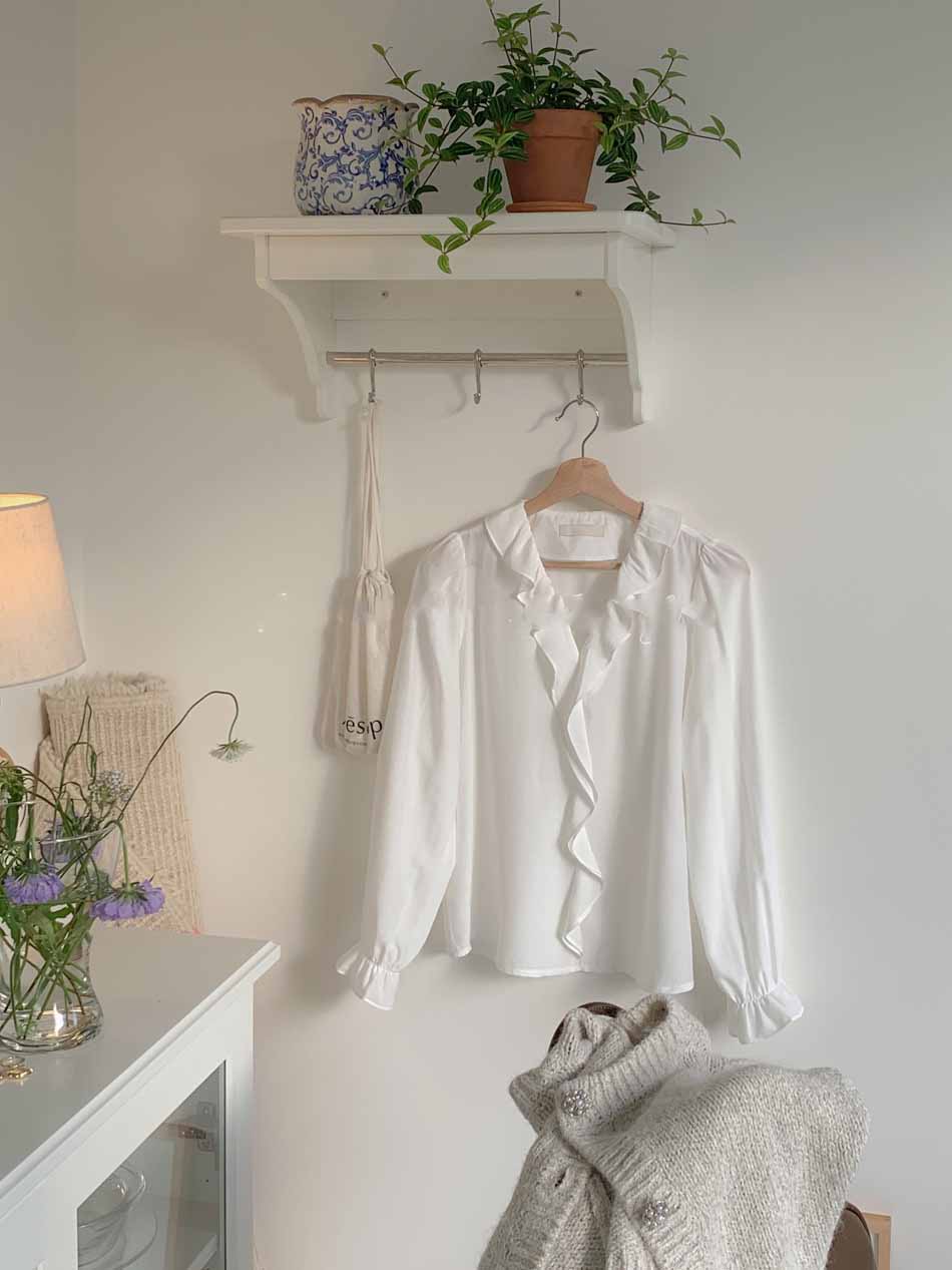 Fashion Chiffon Ruffled V-neck Loose Shirt