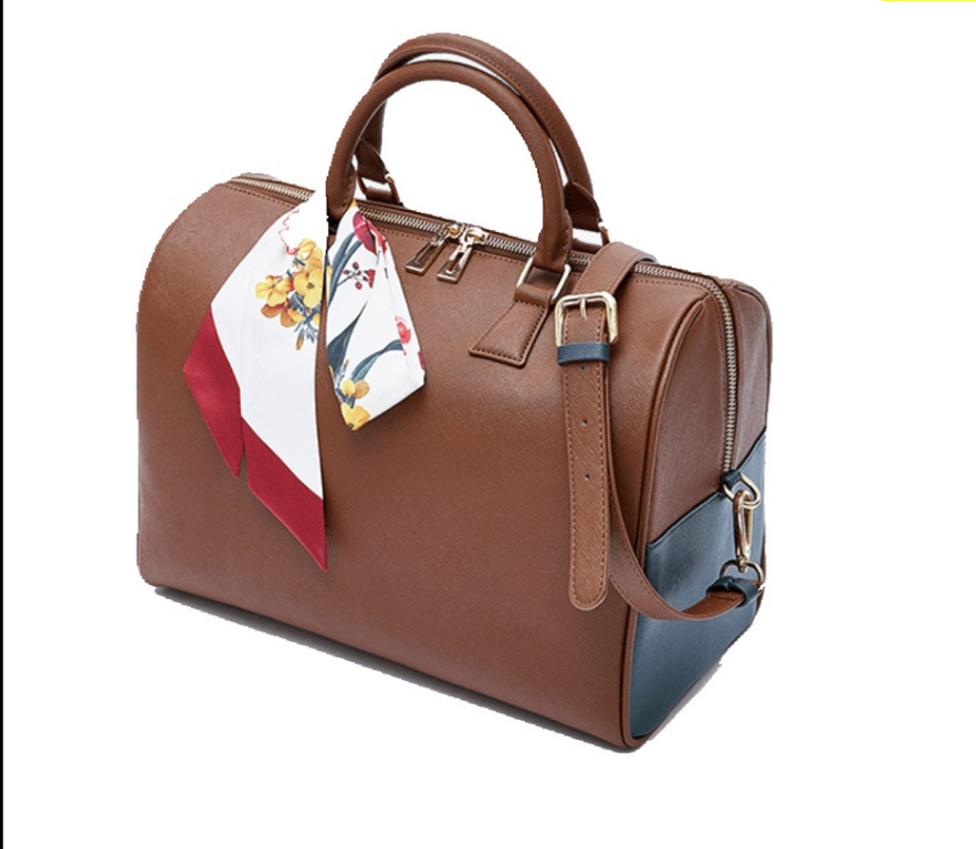 Design A Large-capacity Backpack With One Shoulder Slung Diagonally