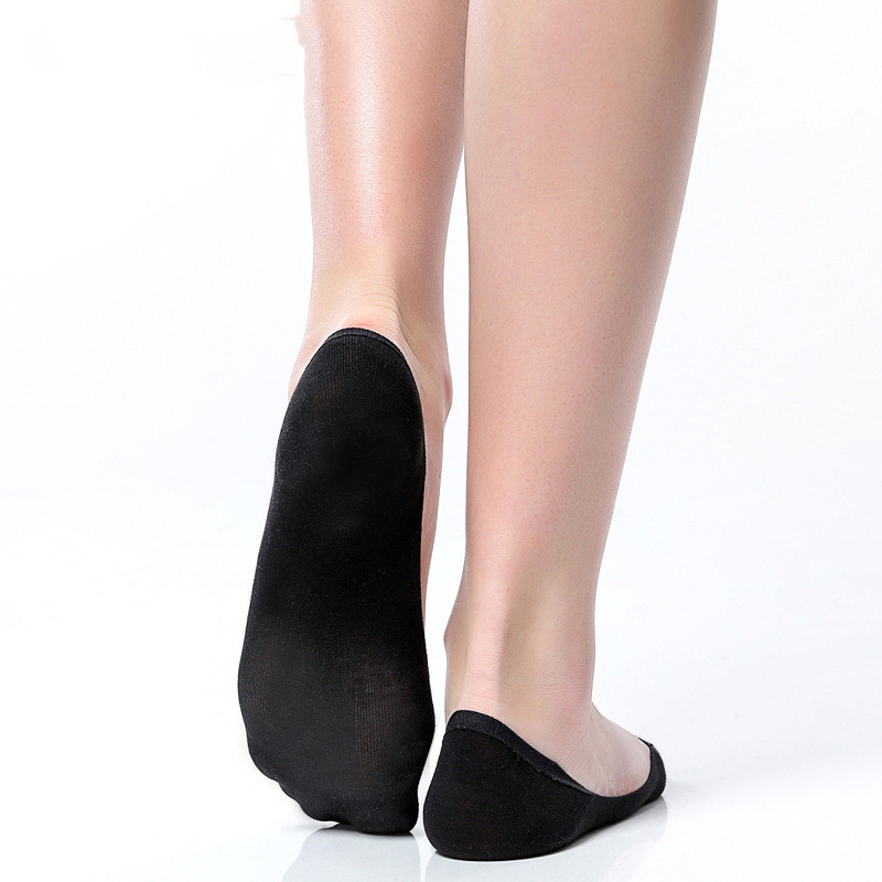 Title 3, Ladies thin low-cut silicone non-slip socks