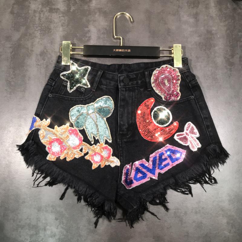 Women’s Fashion Moon Star Sequins Heavy-duty Patch Denim Shorts