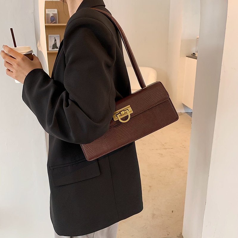 Fashion Versatile Portable One Shoulder Small Square Bag