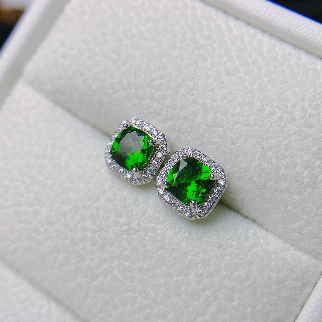 Title 5, Natural Diopside Stud Earrings S925 Silver