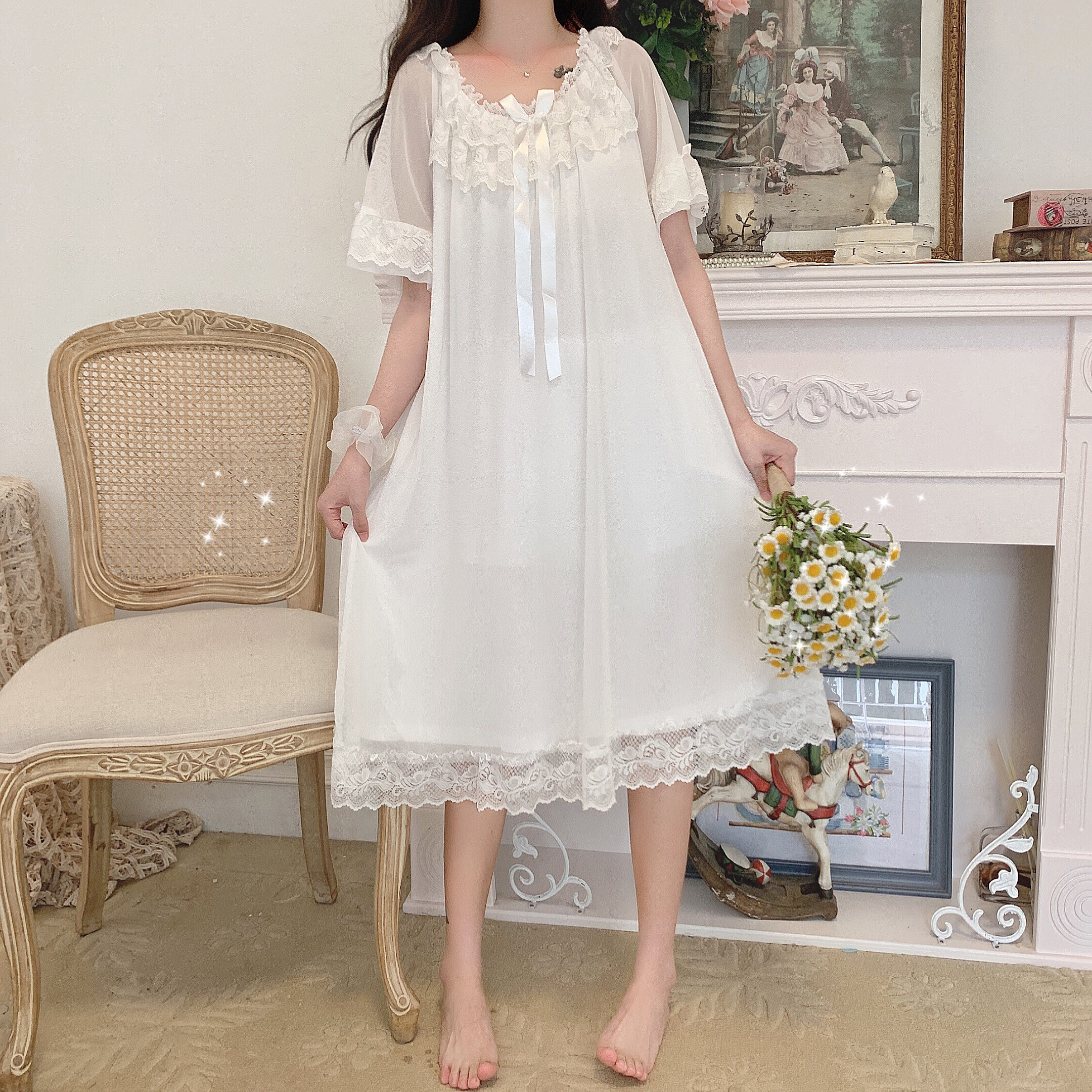 Title 1, Woman Robe Nightgown Long Sleepwear Vintage Ele...