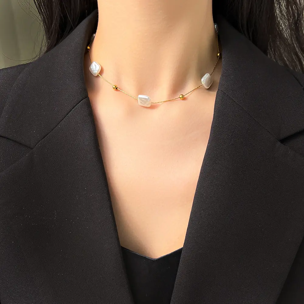 Vintage Baroque Pearl Double Layer Necklace Titanium Steel Colorless Collar Chain