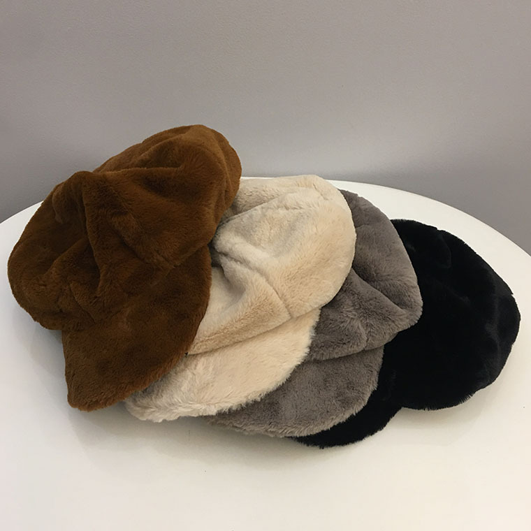 Plush Octagonal Cap Korean Style