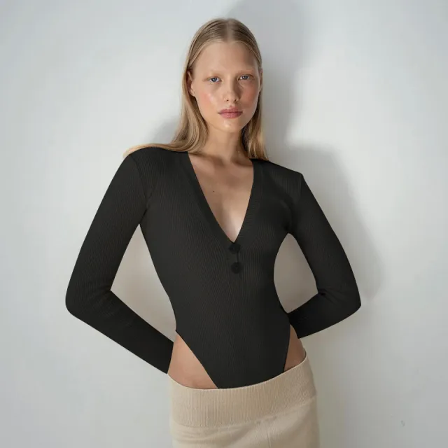 Cotton Bottoming Shirt Long sleeved Fingerless Design V neck T shirt Black - Shop at LoveMi