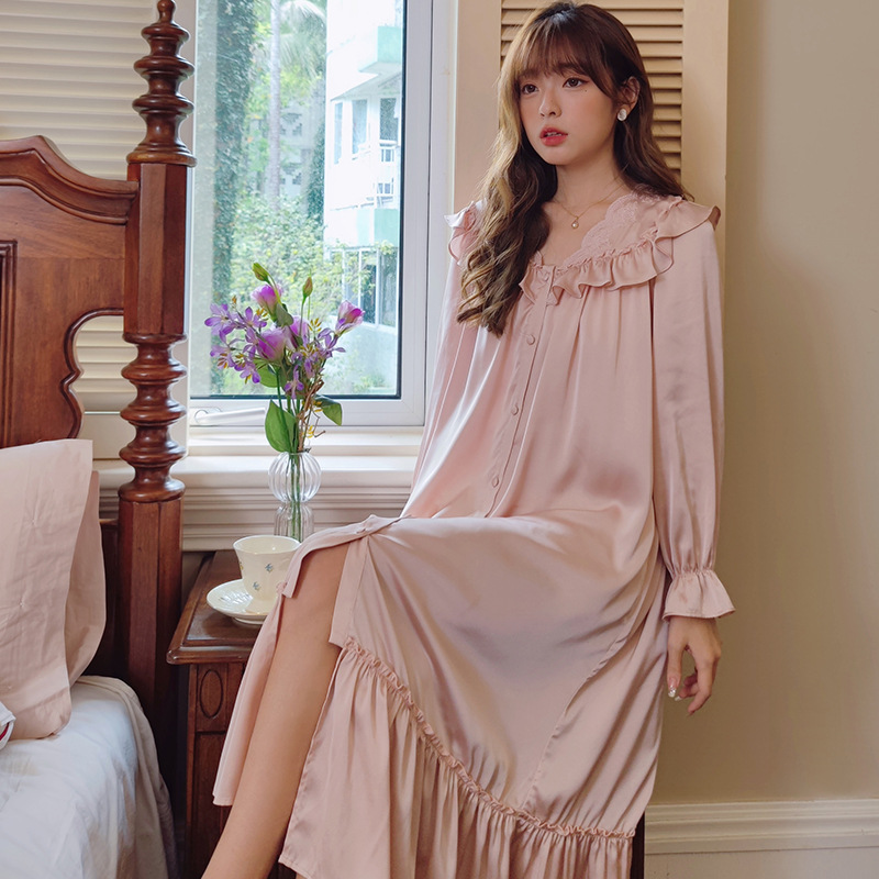 Women's Fashion Casual Loose Embroidered Ruffle Knee-length Loungewear — image 1