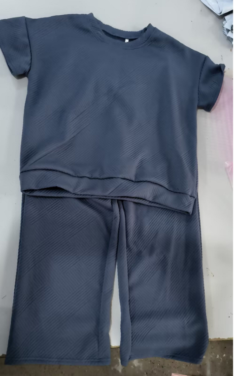 Solid Color Texture Casual Fashion Women's Wear Short sleeved Trousers Two piece Set Dark Gray - Shop at LoveMi