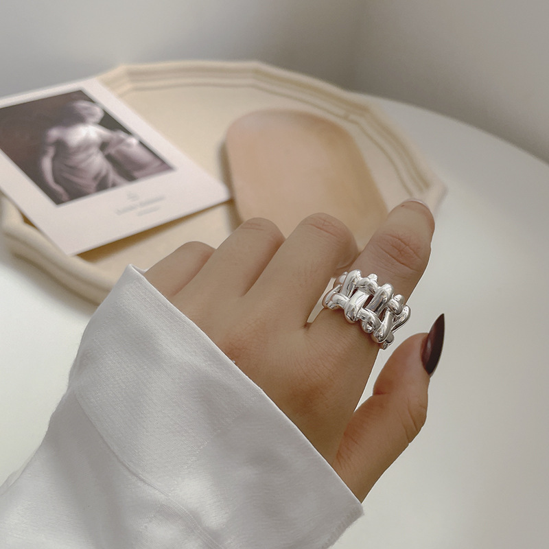 Noble 925 Sterling Silver Braided Shape Ring