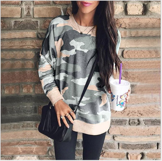 Title 3, Camouflage print pullover long sleeve