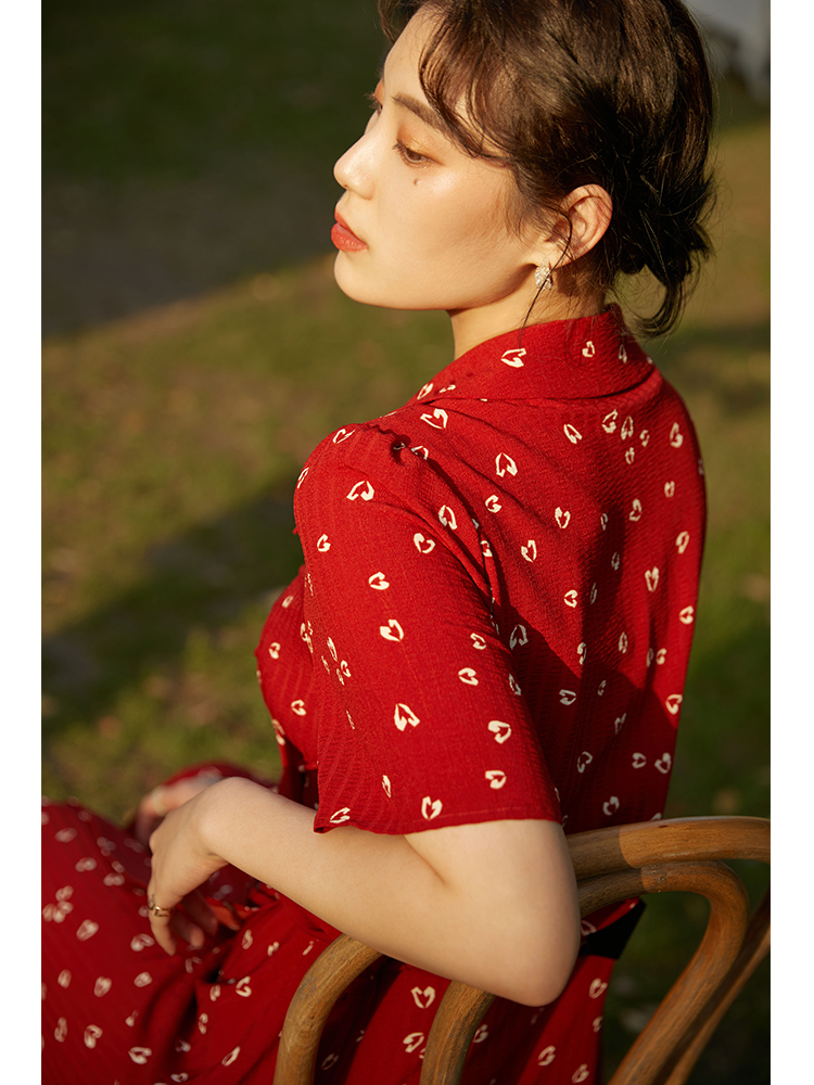 Short-Sleeve Midi Dress, picture 4 of 6
