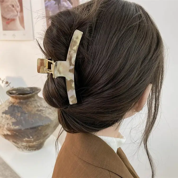 Women's Dream Acetic Acid Updo Hair Clip