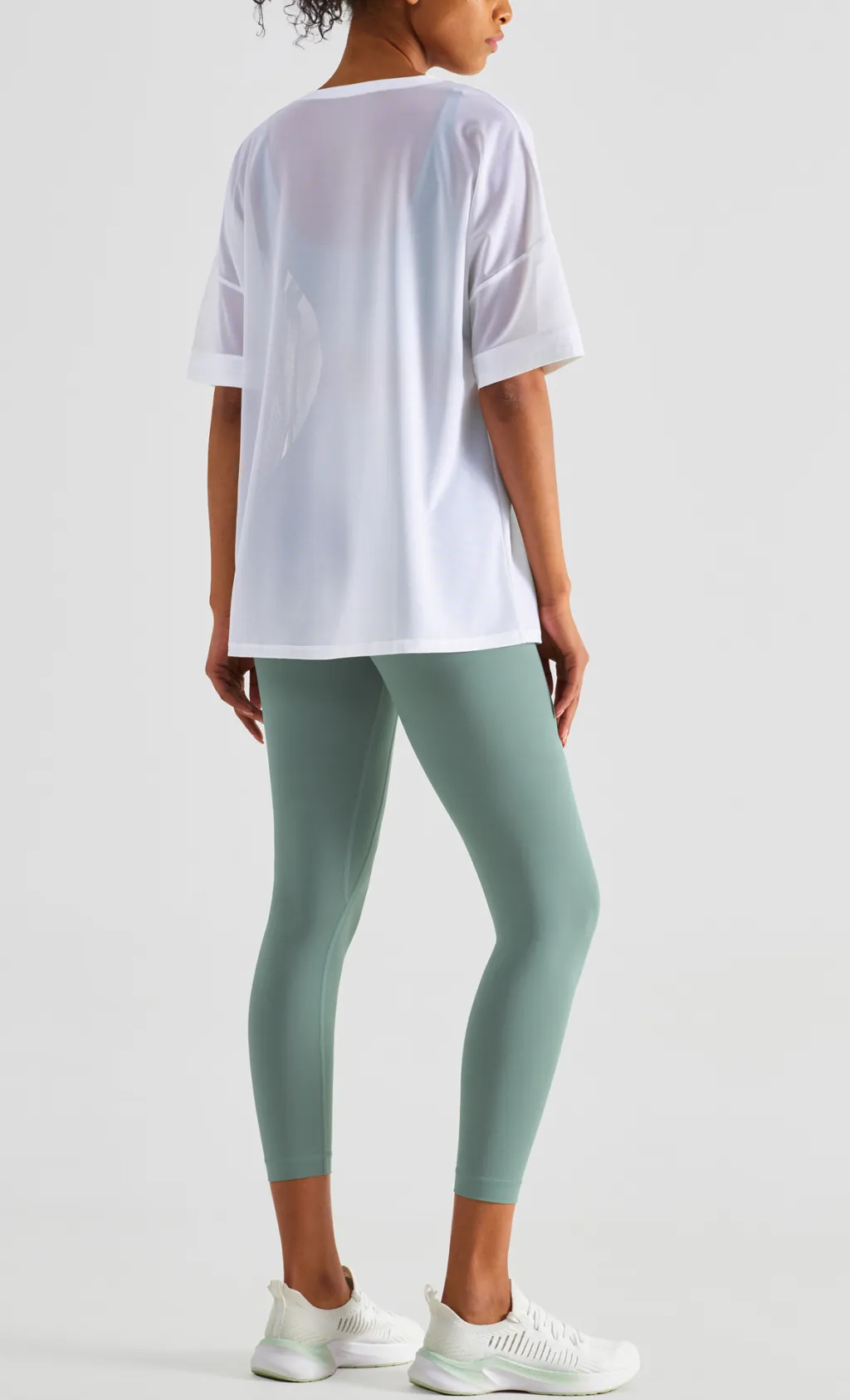 Yoga Fitness Loose Moisture Wicking Quick Dry Top - White