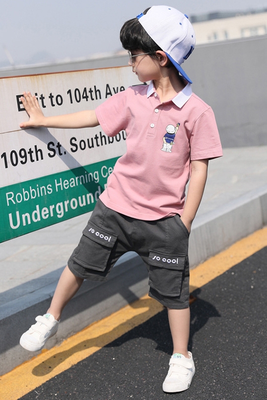 5 ملابس صيفية للأولاد  
7 ملابس صيفية  
8 ملابس للأطفال  
9 بدلات بأكمام قصيرة