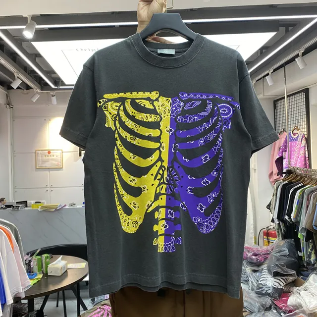 Flower Skeleton Printing Round Neck Wash Water Distressed Retro Loose Short Sleeves Grey - Shop at LoveMi