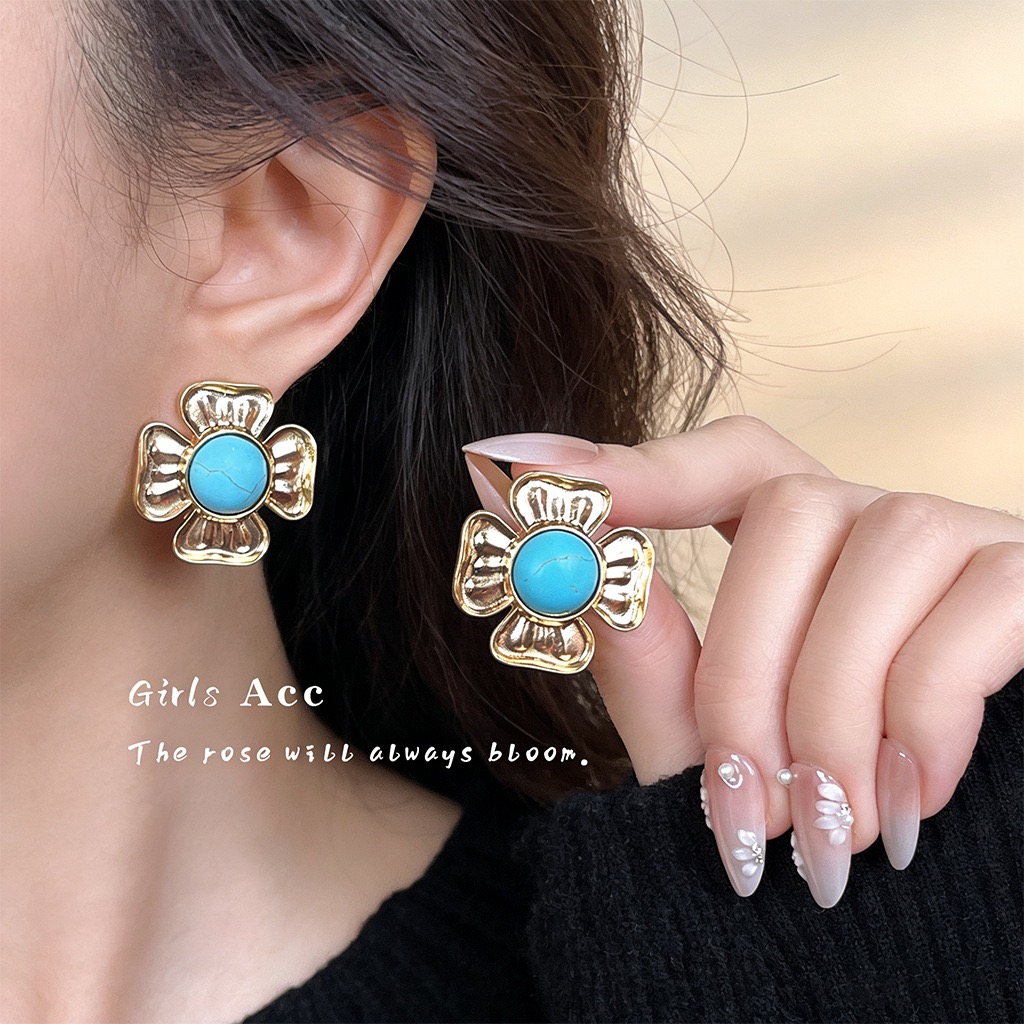 Synthetic Turquoise Stud Earrings, picture 4 of 5