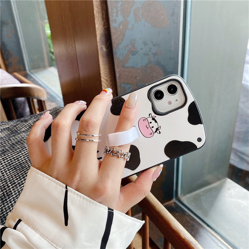 Creative Simple And Cute Cow Ring Phone Case - Image 4